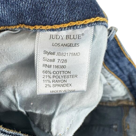 Judy Blue Cotton Blend JB82175MD Medium Wash Mid Rise Raw Hem Capri Jeans Sz 27 - Picture 10 of 11